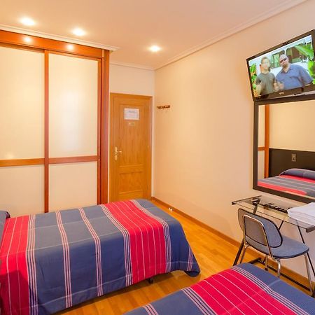 Pension Logrono Logroño Exterior foto
