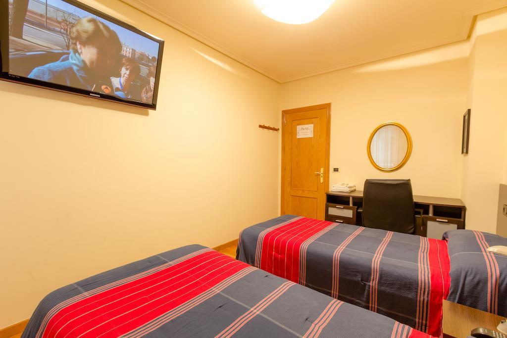 Pension Logrono Logroño Quarto foto